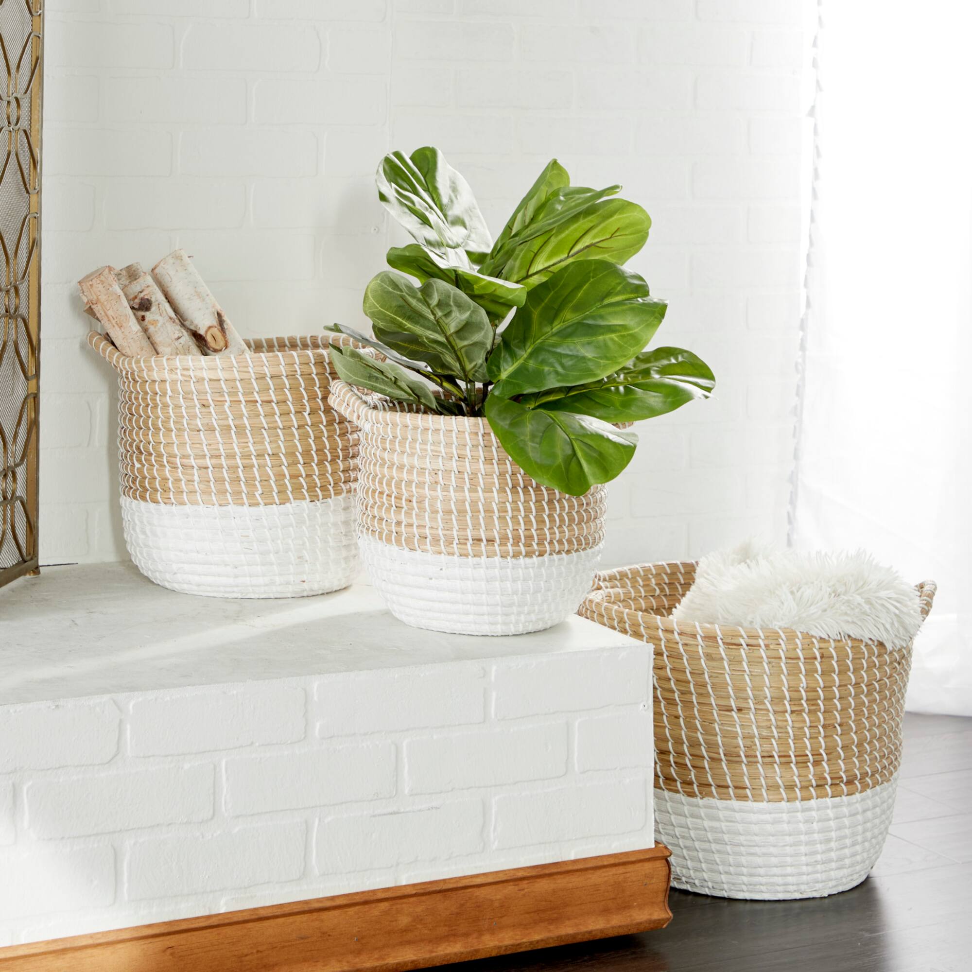 CosmoLiving by Cosmopolitan Brown Sea Grass Contemporary Storage Basket Set